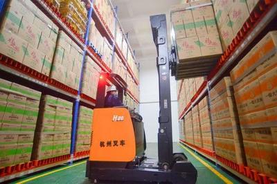 川內首家中糧食用油工廠復工，日產200噸保障食用油供應